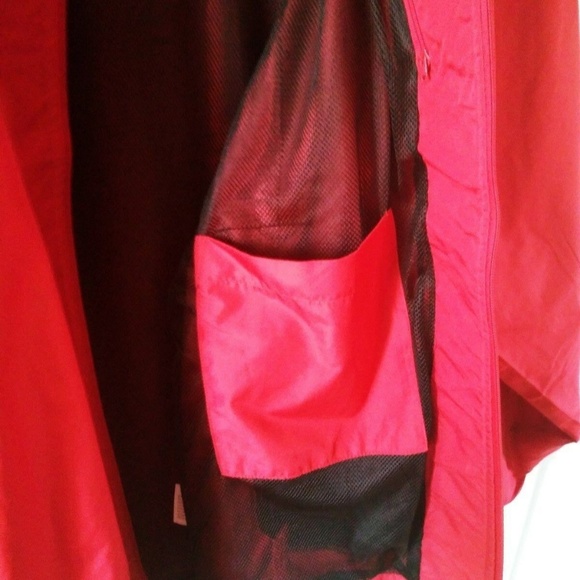 Molson Canadian Red Jacket Size XL - Picture 3 of 5